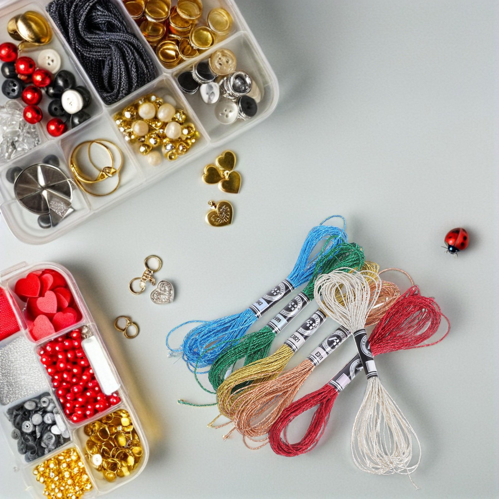 Embroidery Floss - 6 قطع من خيوط التطريز المعدنية