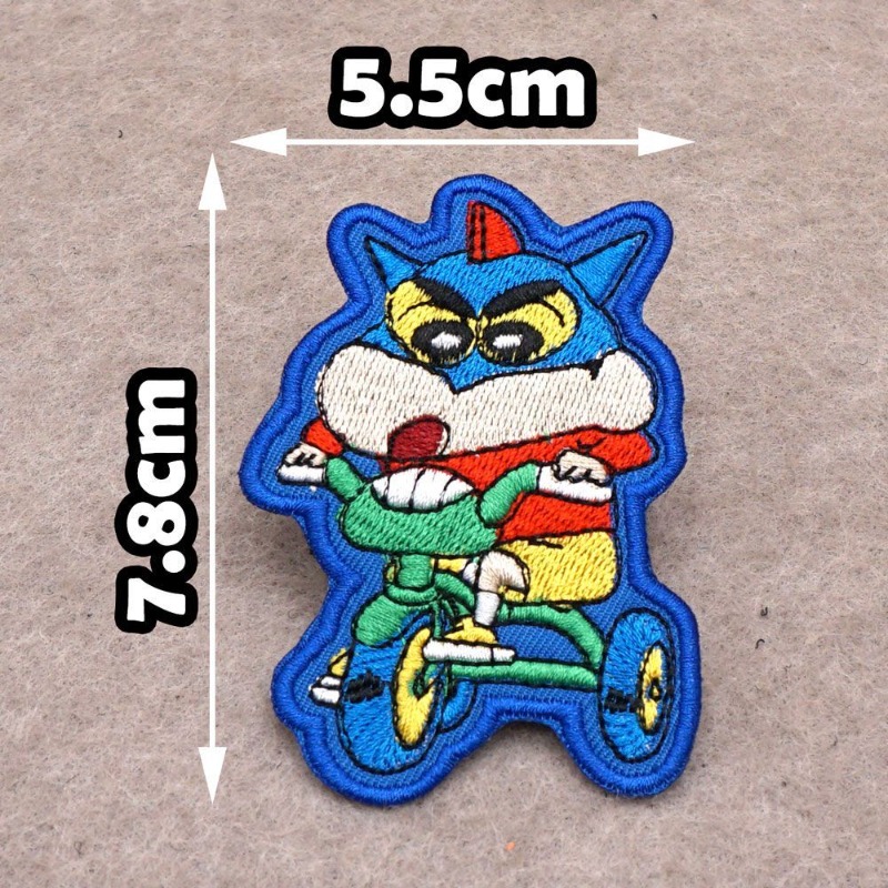ملصقات قماشية مطرزة بتصميم كرت - مراجعة Embroidery Patches وسعره