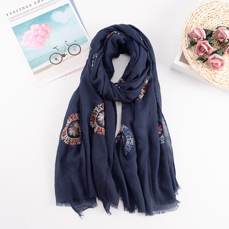 العديد من الألوان التطريز العر - مراجعة Embroidery Shawl وسعره