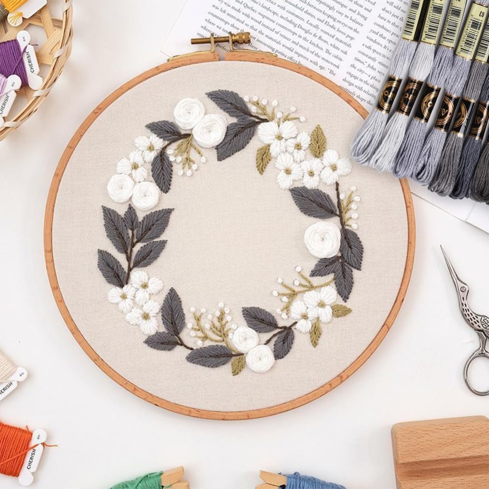 8 شلات 70 ياردة أساور الصداقة  - مراجعة Embroidery Computer وسعره