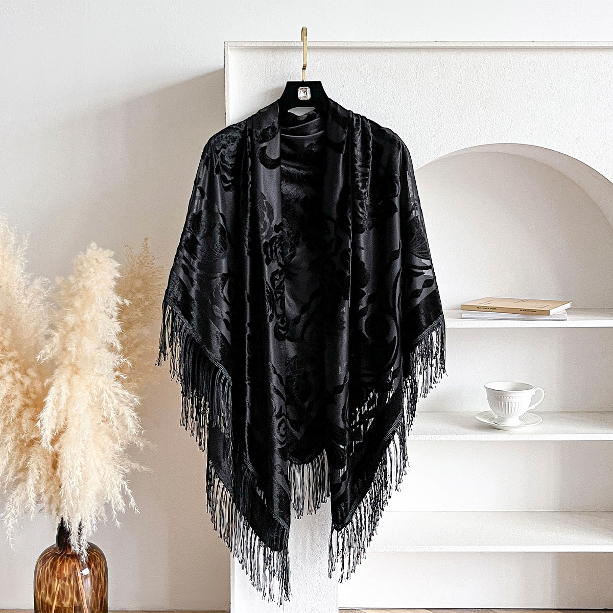 شال مخملي عتيق الطراز بتطريز ز - مراجعة Embroidery Shawl وسعره